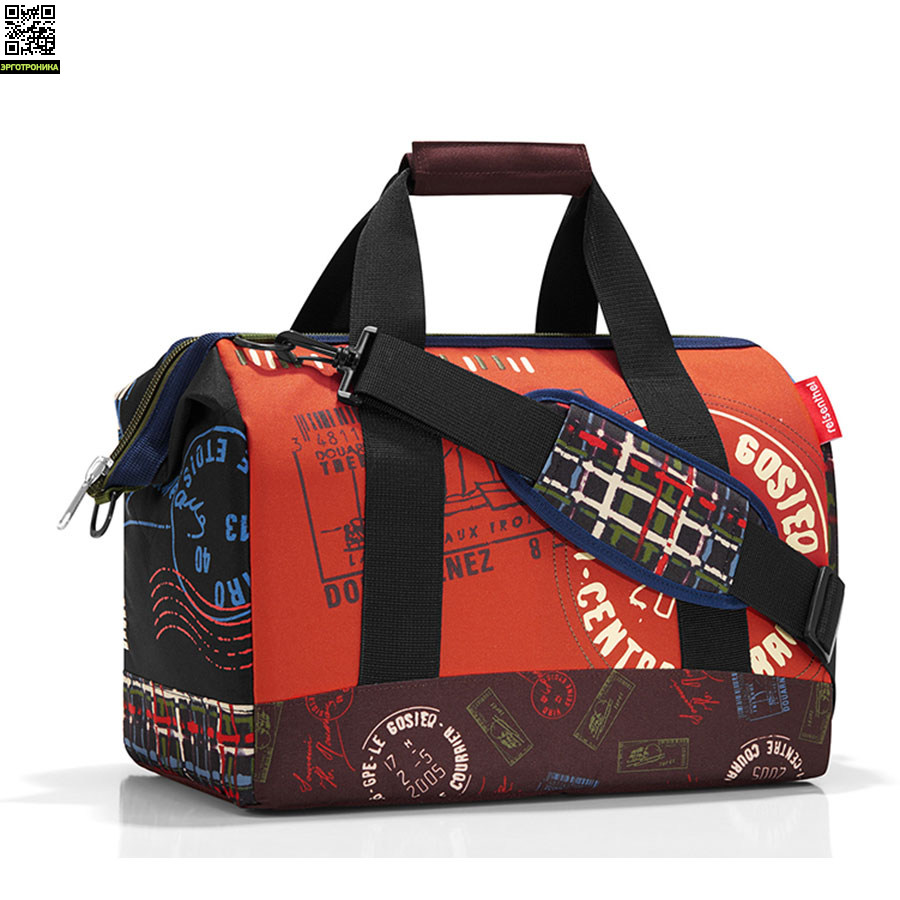 Сумка Allrounder М Special Edition stamps Сумка Allrounder М Special Edition stampsДля дома<br>Дорожные сумки Allrounder — современная интерпретация традиционного врачебного саквояжа — удобны и вместительны. Стенки и дно сумки средней упругости. Закрывается на молнию с металлической собачкой. Для практичного хранения в сумке предусмотрены 6 карманов. Есть длинный ремень с мягкой накладкой на плечо. Сумочка может эксплуатироваться с весом 15 кг.<br>