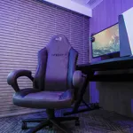 Игровое кресло Aerocool Knight Lite с покрытием AeroSuede